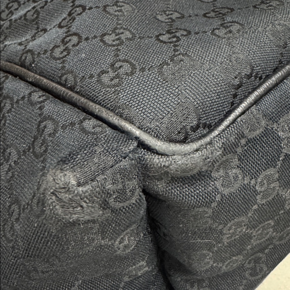 Gucci diaper messenger bag - Picture 9 of 14